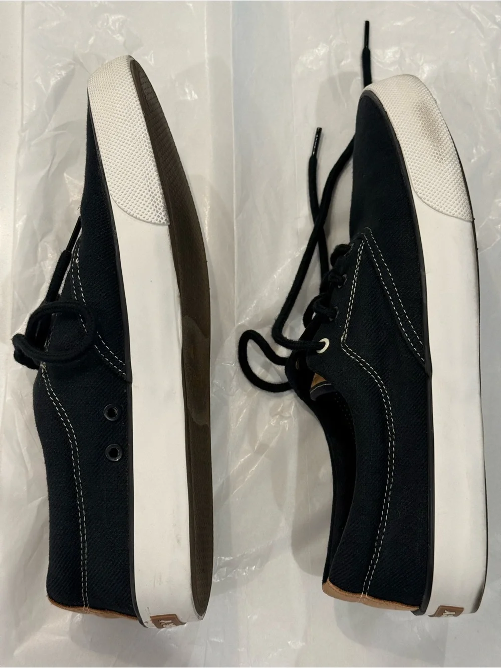 Sperry Black Canvas Low-Profile Lace-Up Sneakers with White Soles